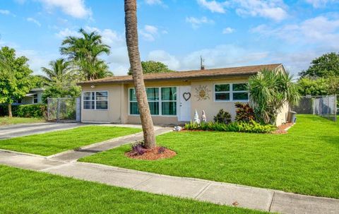 3941 Tuskegee Drive Lake Worth FL 33462