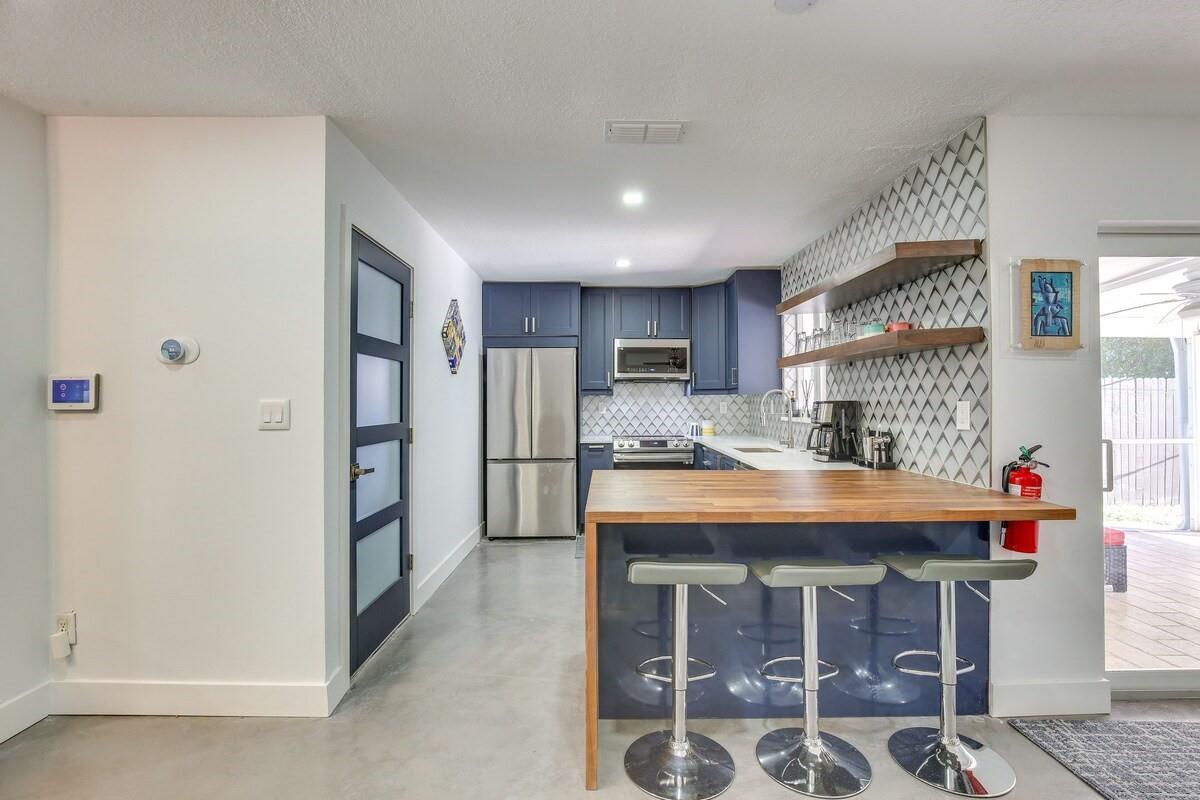 Oakland Park 2-38 B - Residential