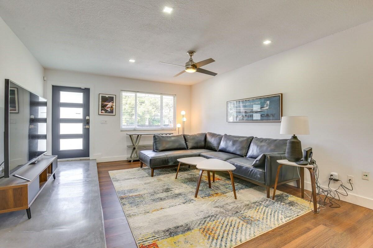 Oakland Park 2-38 B - Residential