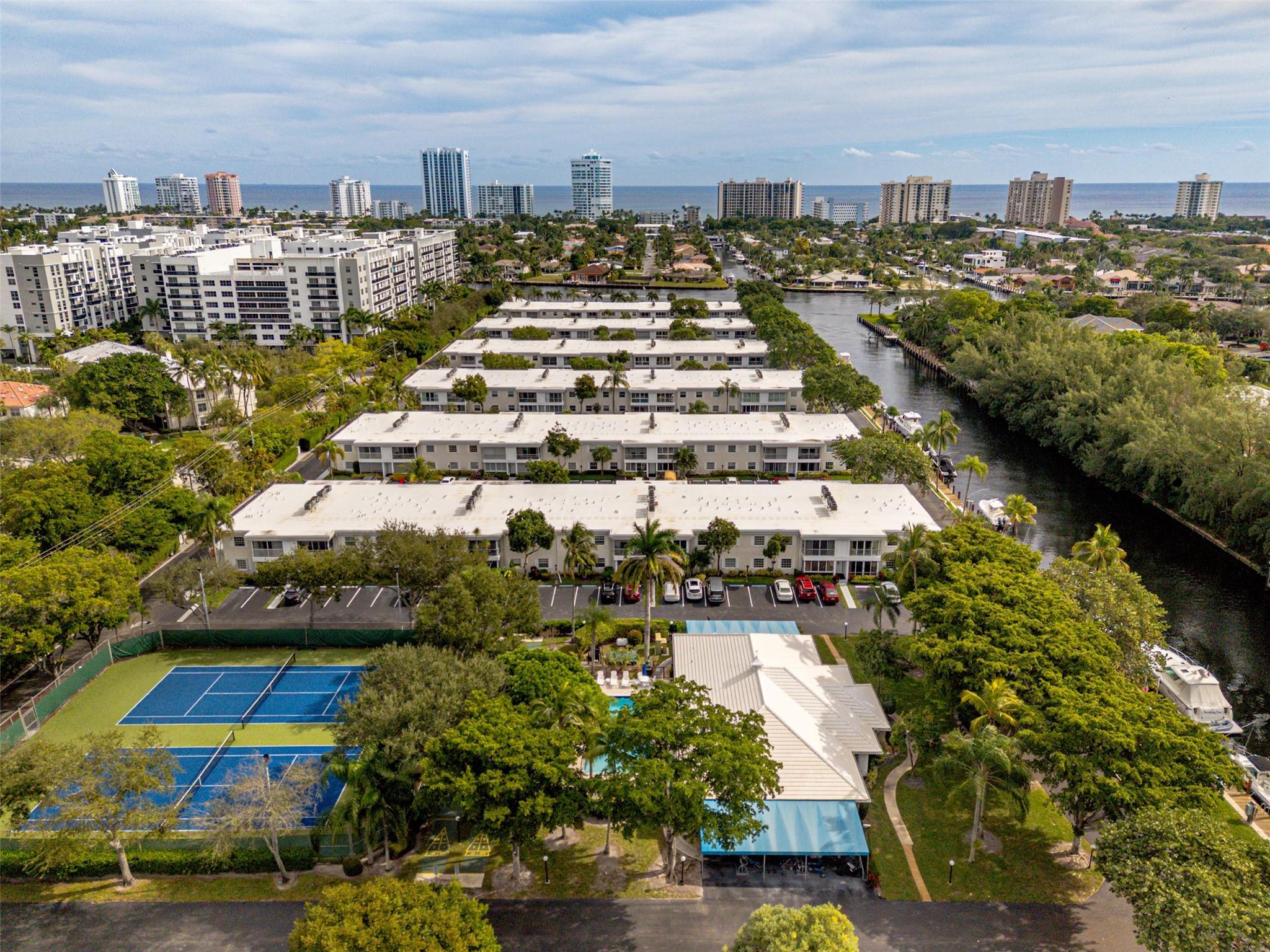 Bay Colony Club Condo - Residential