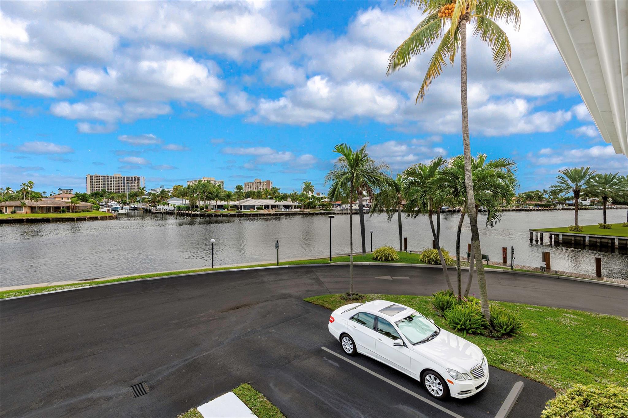 Bay Colony Club Condo - Residential