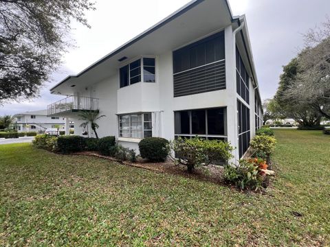 7 Westwood Avenue 206c Tequesta FL 33469
