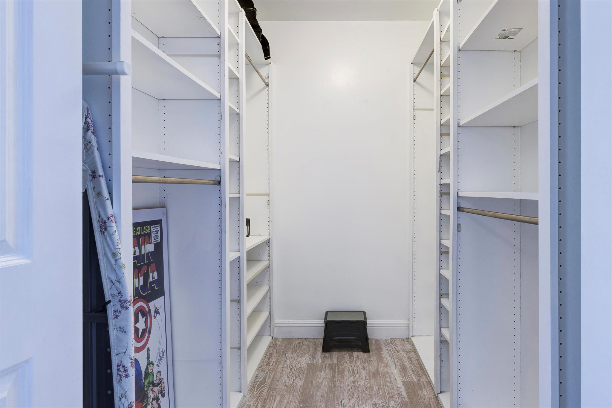 WELLESLEY AT LAKE CLARKE - Residential