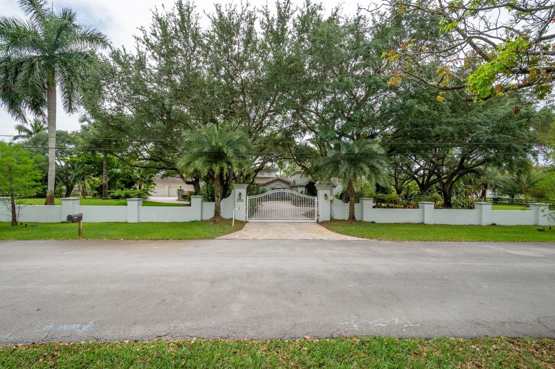 Fla Fruit Lands Co Sub 1 - Residential