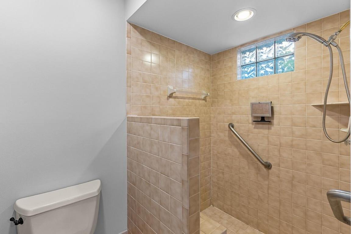 Monarch Country Club - Residential