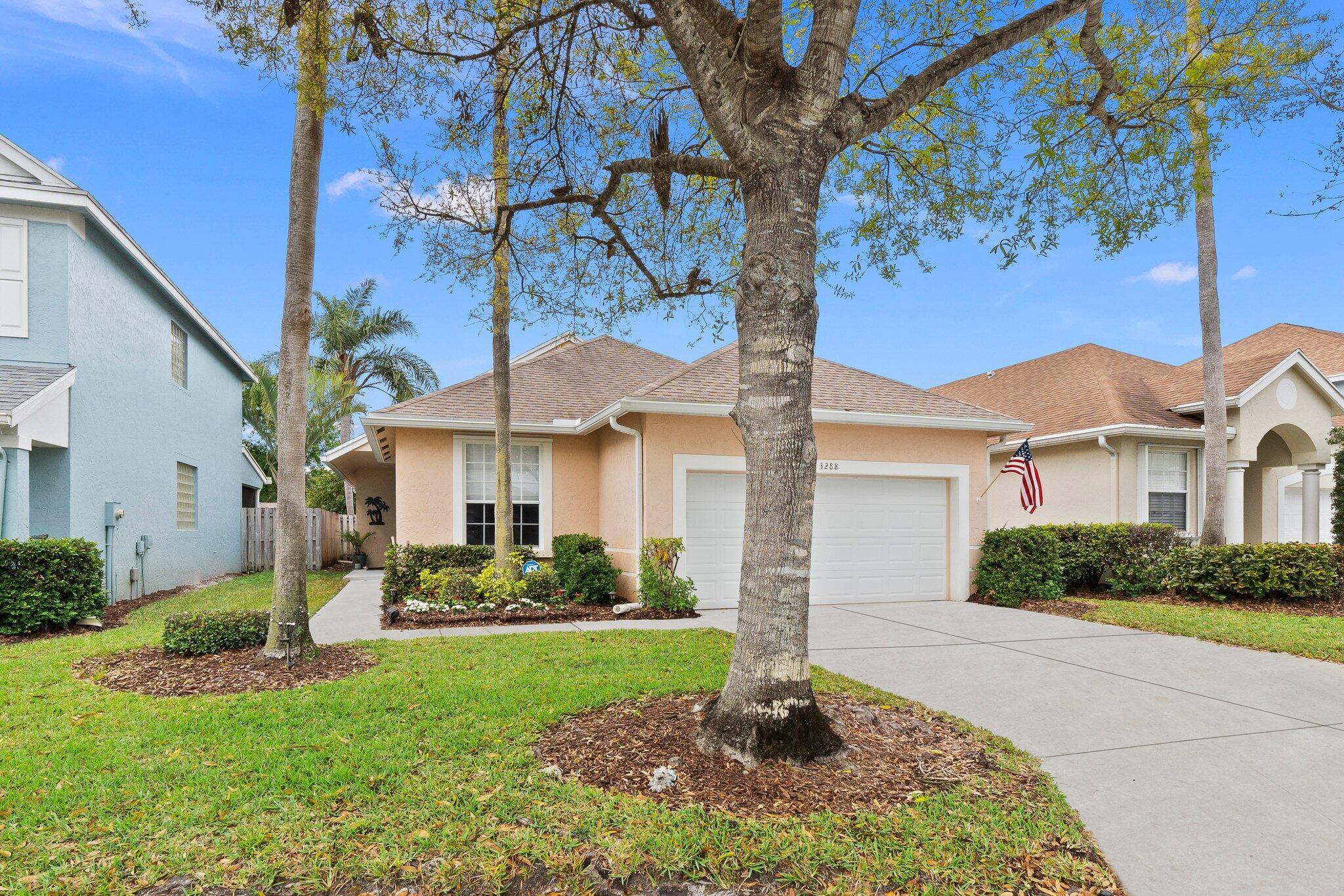 3288 SW Majestic Court