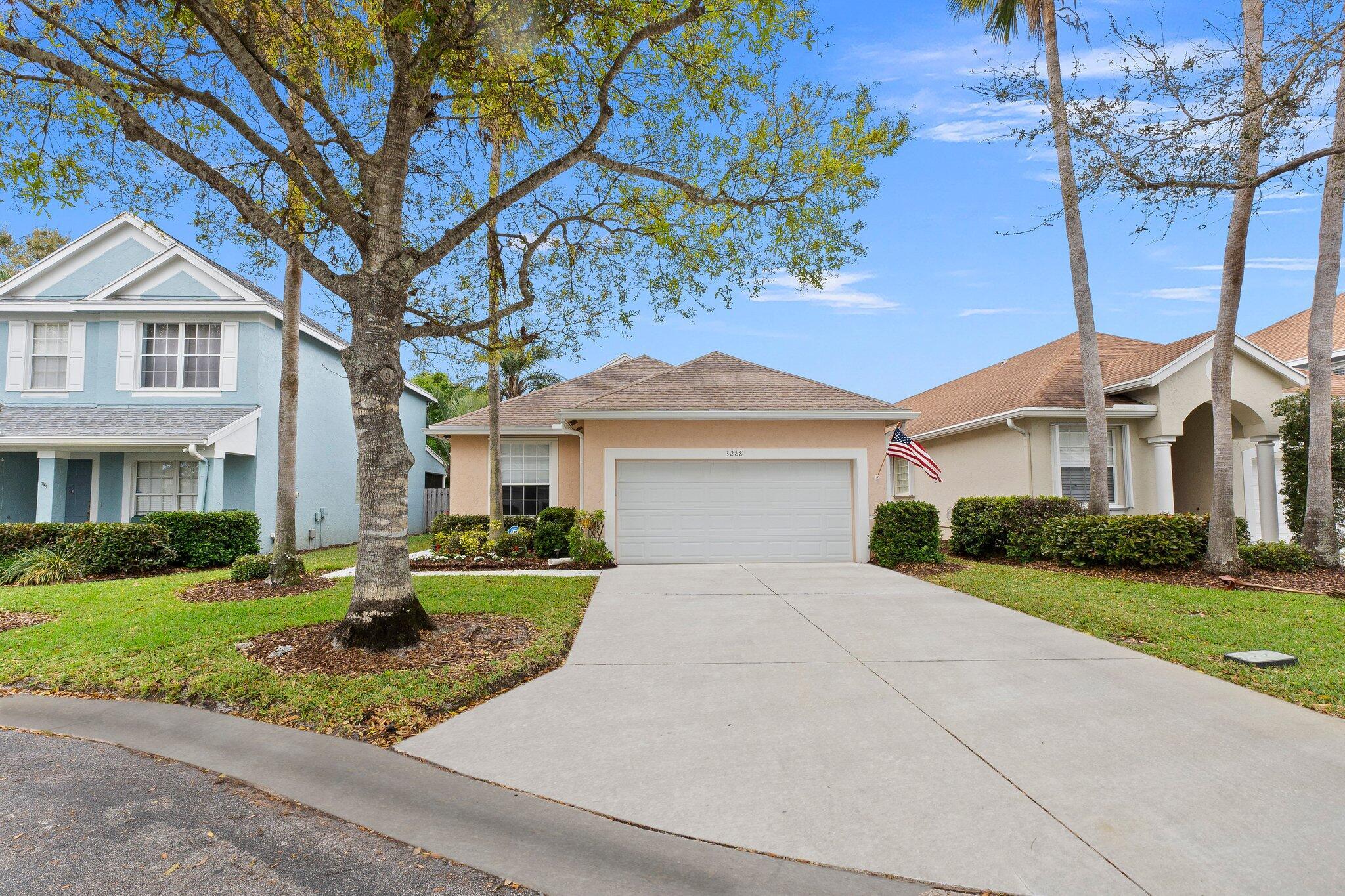 3288 SW Majestic Court