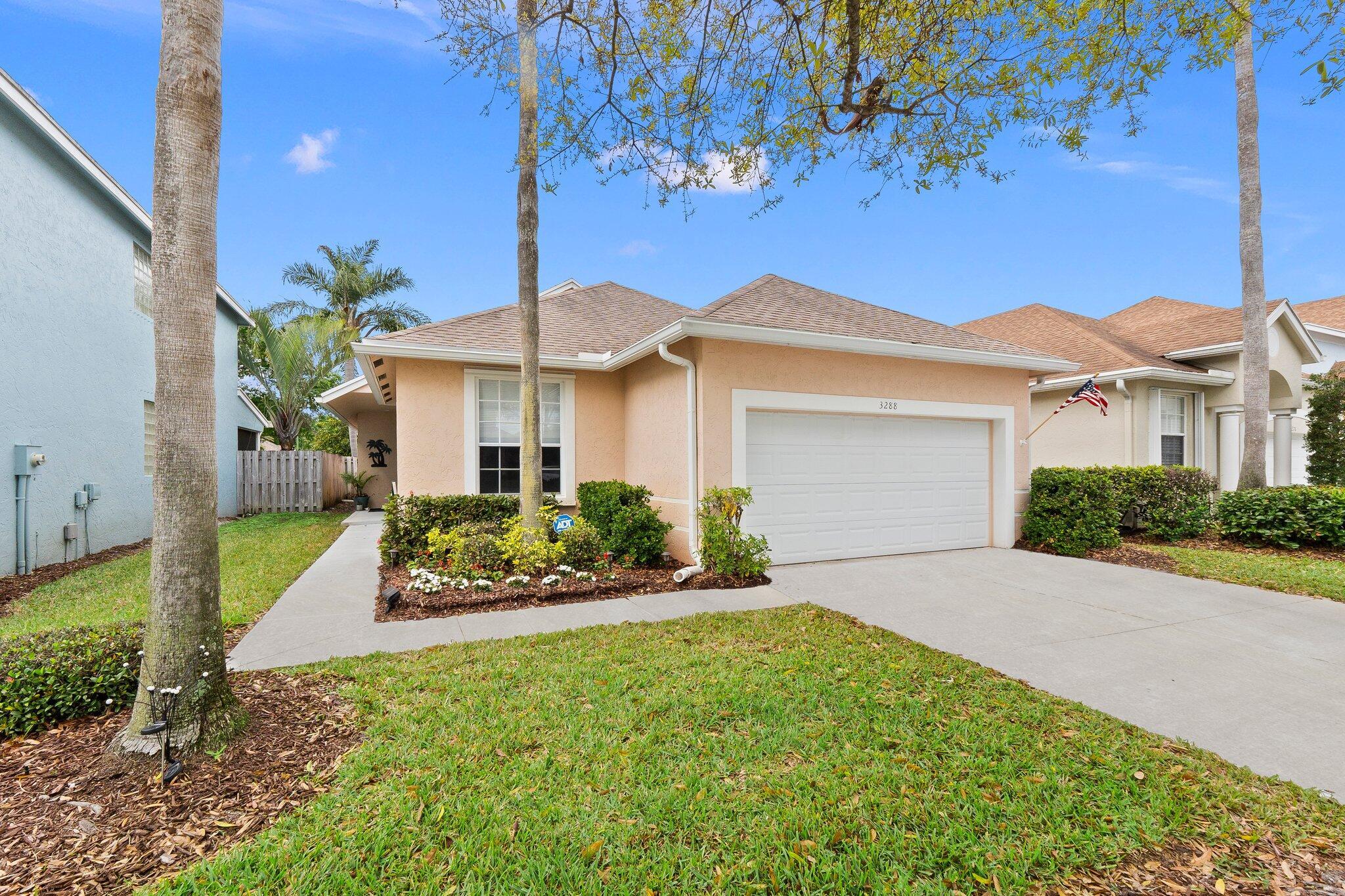 3288 SW Majestic Court