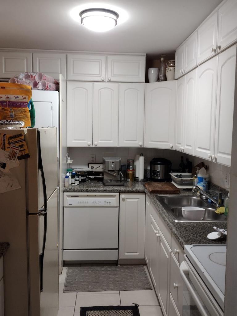 BAY COLONY CLUB CONDO - Residential Lease