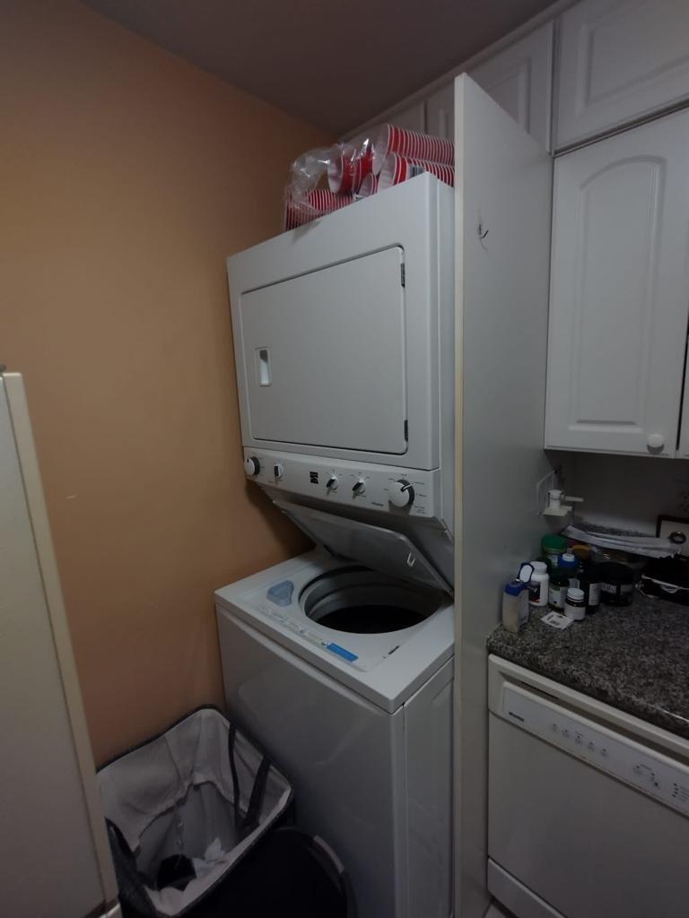 BAY COLONY CLUB CONDO - Residential Lease