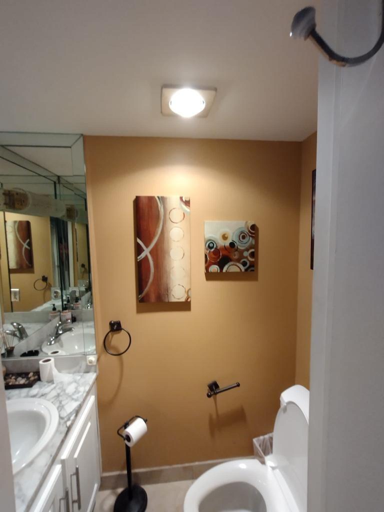 BAY COLONY CLUB CONDO - Residential Lease