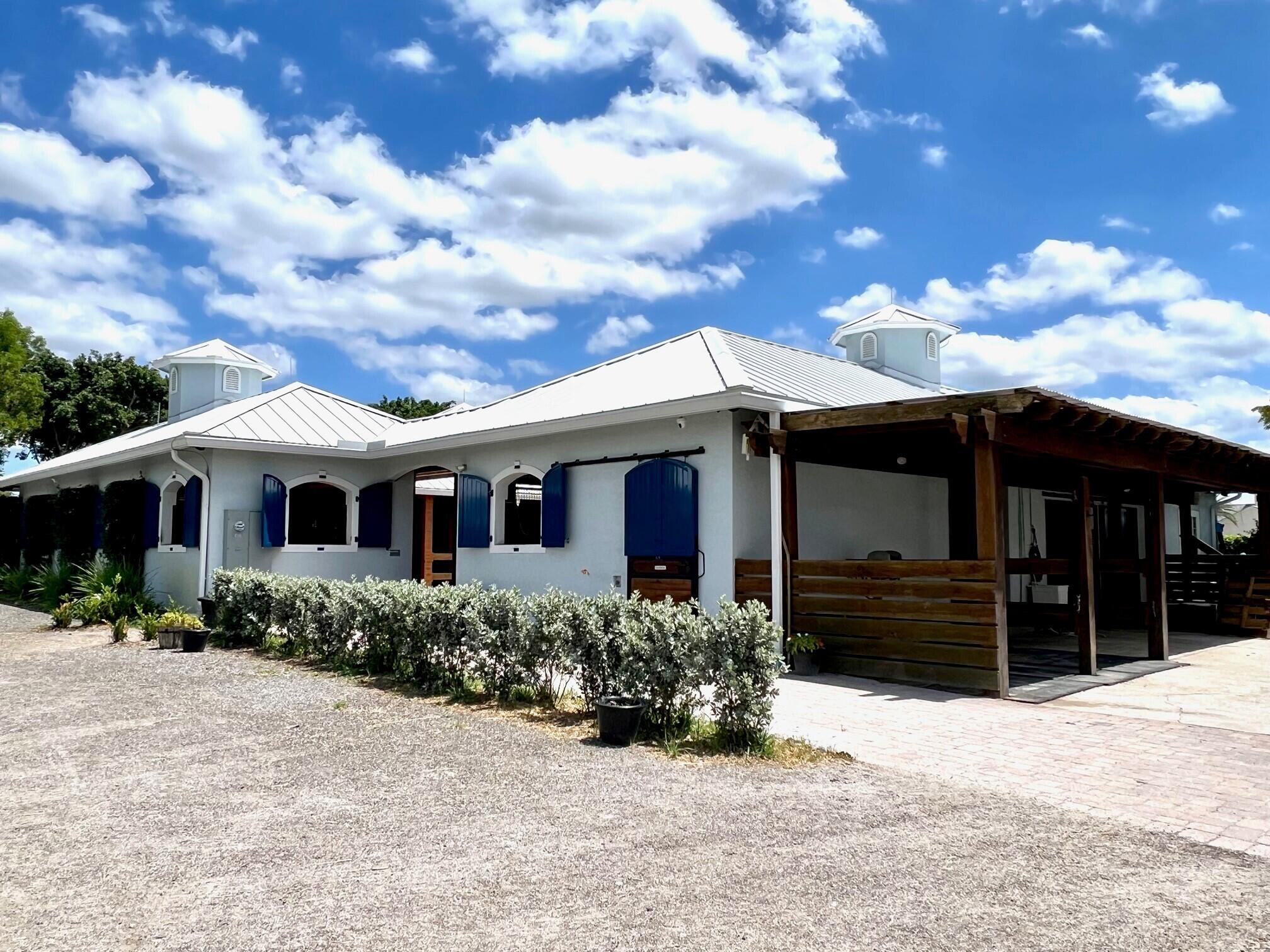 SADDLE TRAIL PARK OF WELLINGTON - Residential