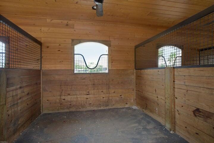 SADDLE TRAIL PARK OF WELLINGTON - Residential