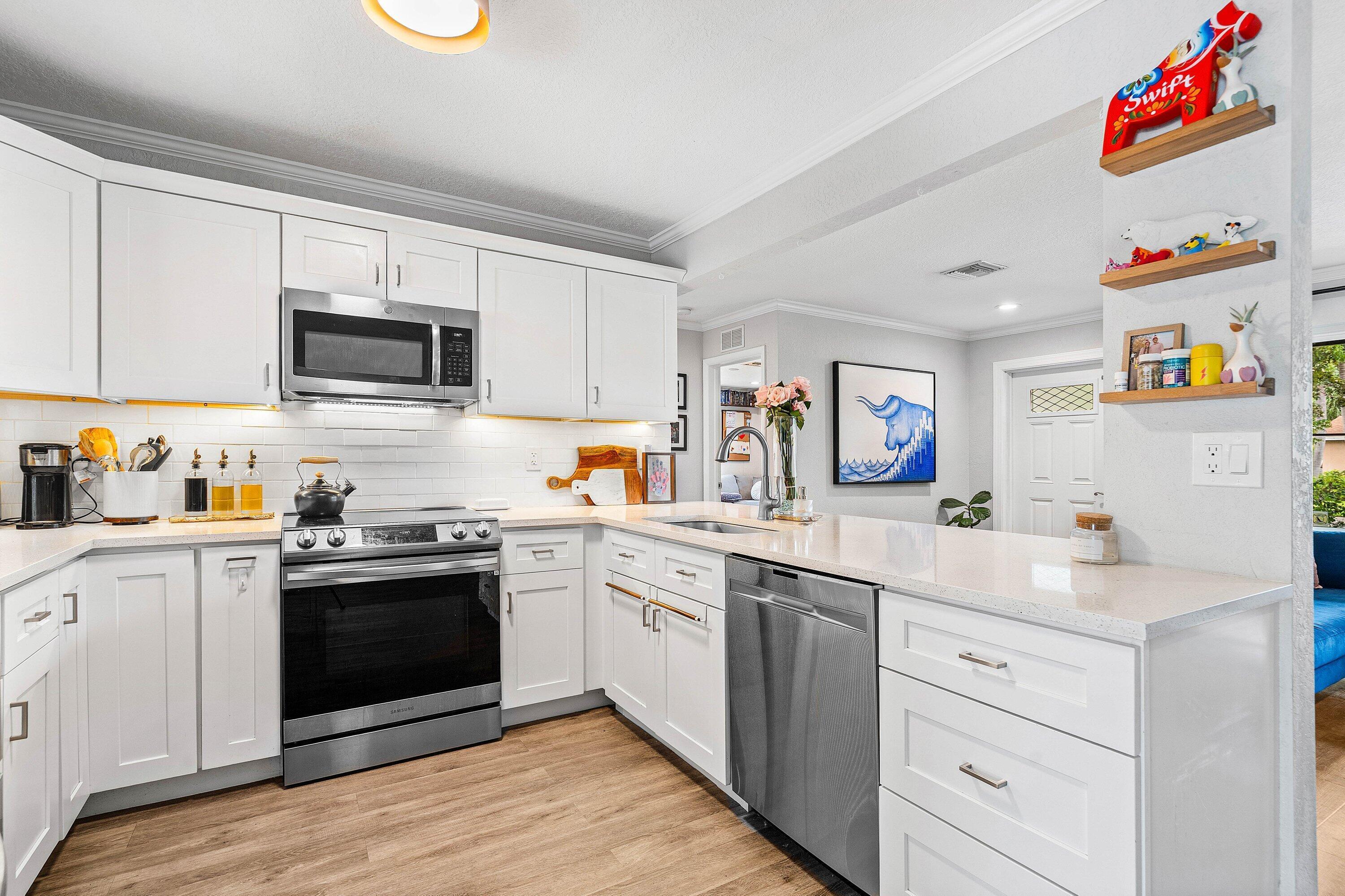 SEACREST HILLS - Residential