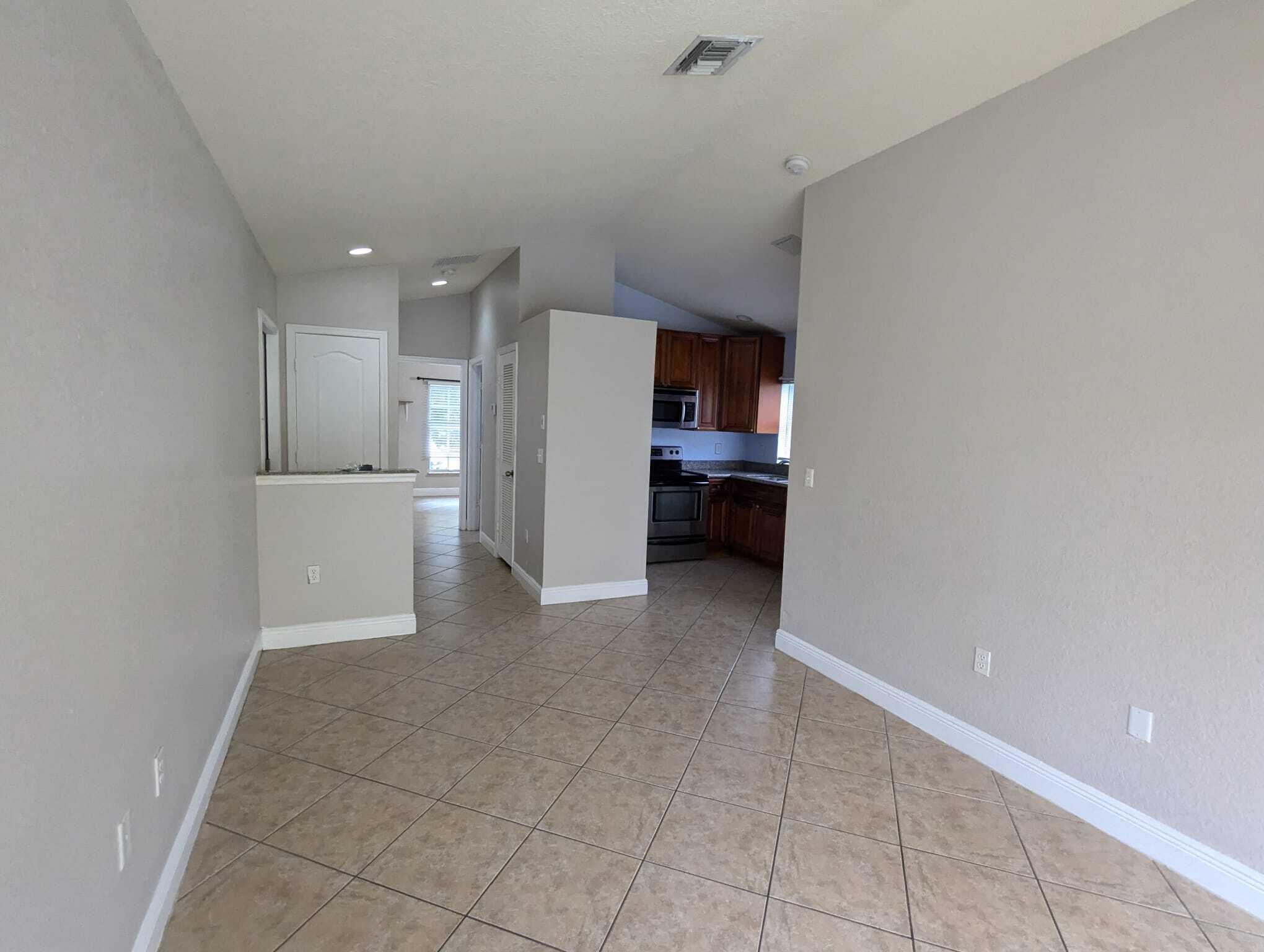 KENWOOD - Residential Lease