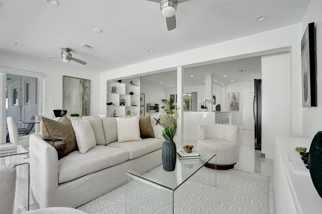 Photo of 2129 NE 62nd St, Fort Lauderdale, FL 33308 (MLS # F10540866)