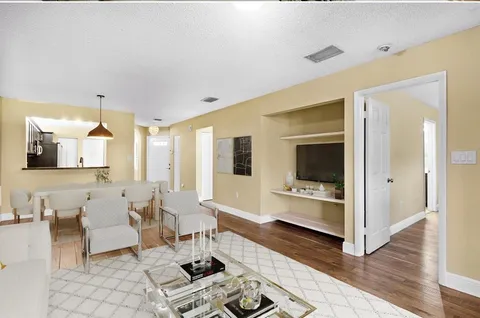 9829 NW 1st Ct Unit 9829, Plantation, FL 33324 - MLS#: F10481861