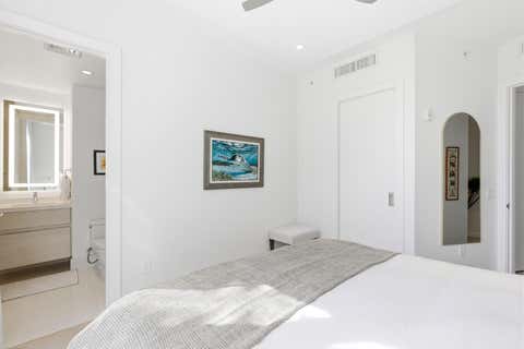 Tiny photo for 1110 Seminole Drive #201, Fort Lauderdale, FL 33304 (MLS # B26050916)