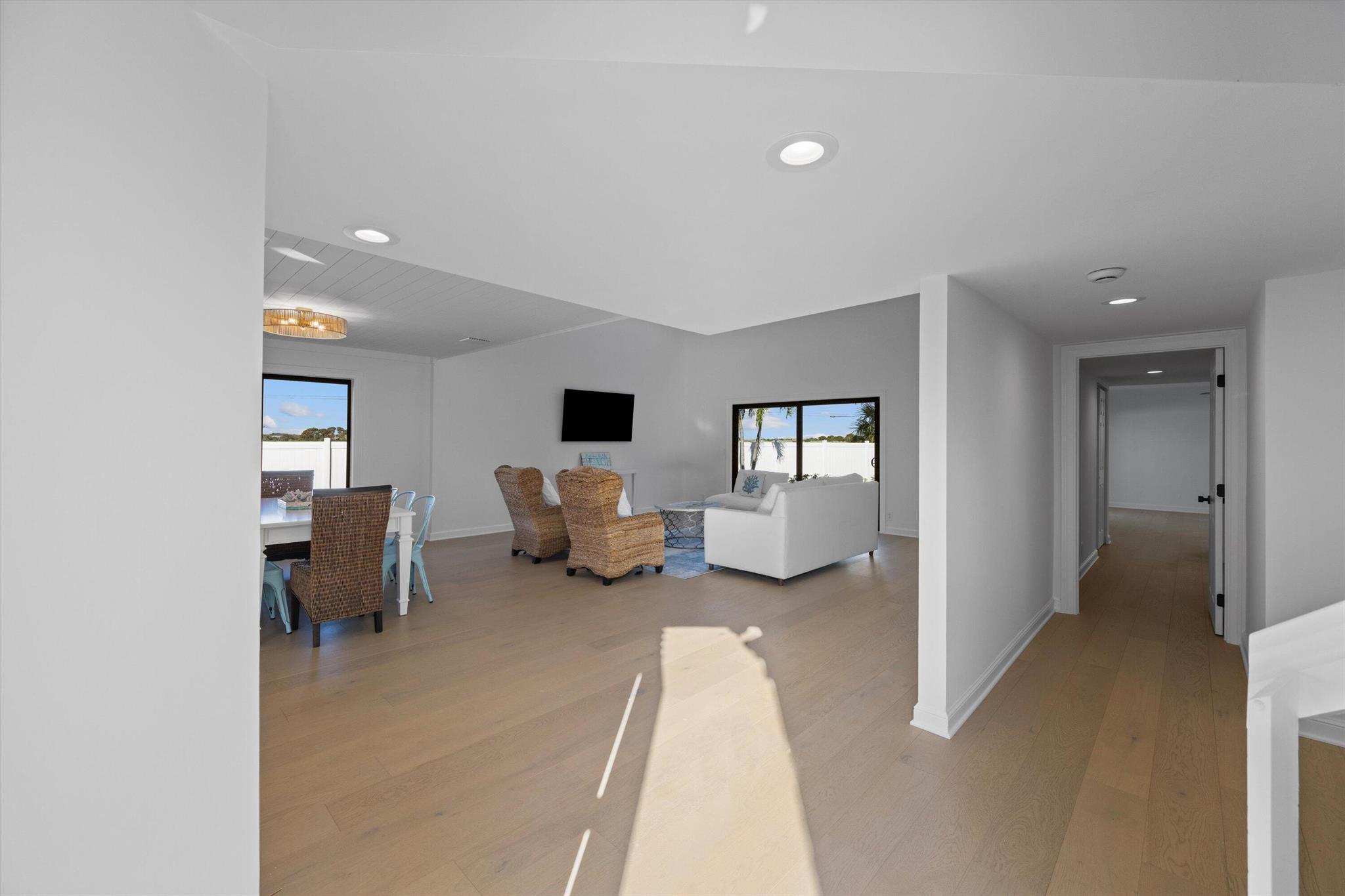 481 N Juno Lane