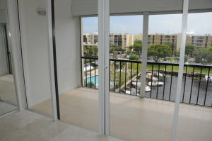 Boca Bayou Cond 1, 2, 3, 4 And 7 As In Or1937p144, - Residential Lease