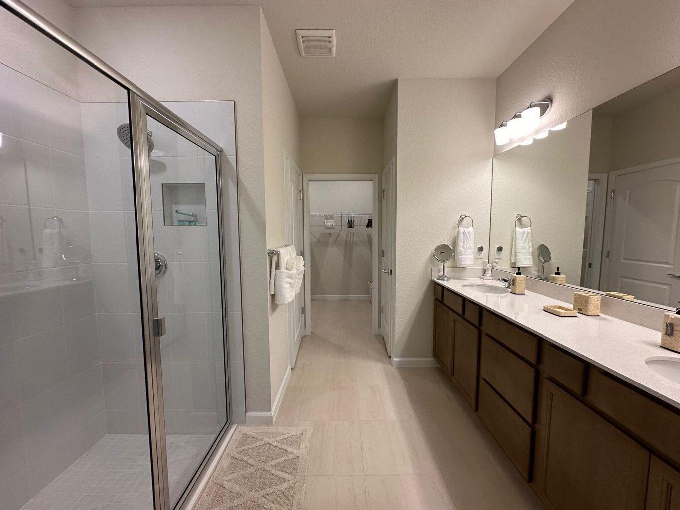 DEL WEBB AT TRADITION PLA - Residential Lease