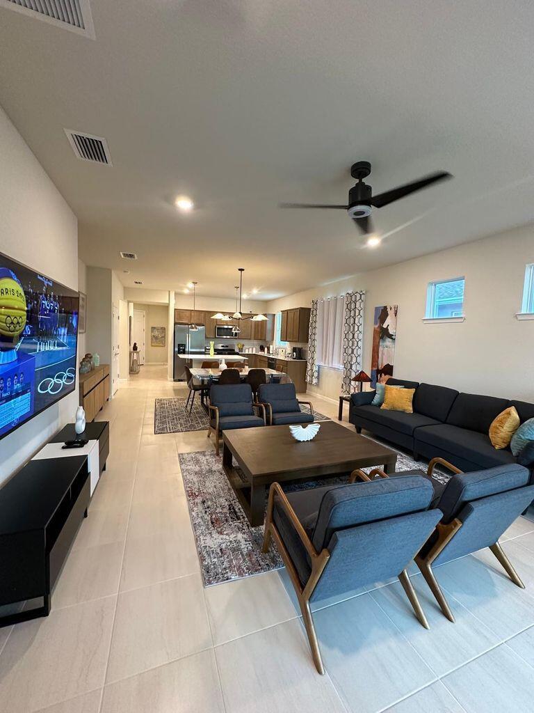 DEL WEBB AT TRADITION PLA - Residential Lease