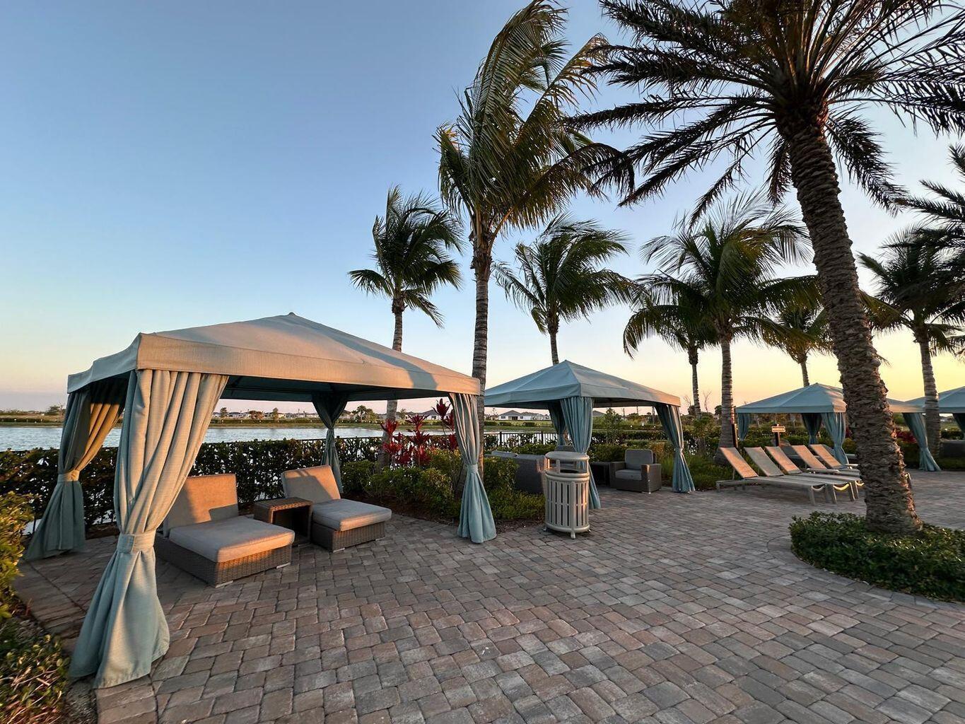 DEL WEBB AT TRADITION PLA - Residential Lease