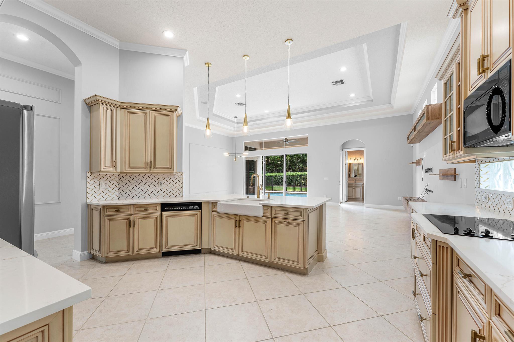 Mizner Country Club - Residential