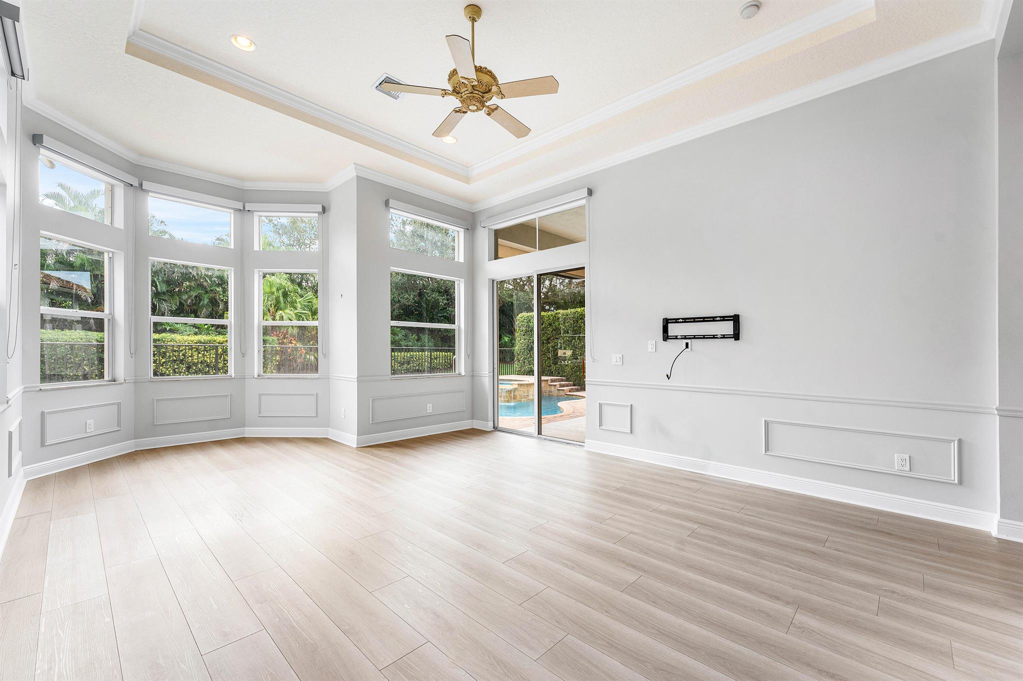 Mizner Country Club - Residential