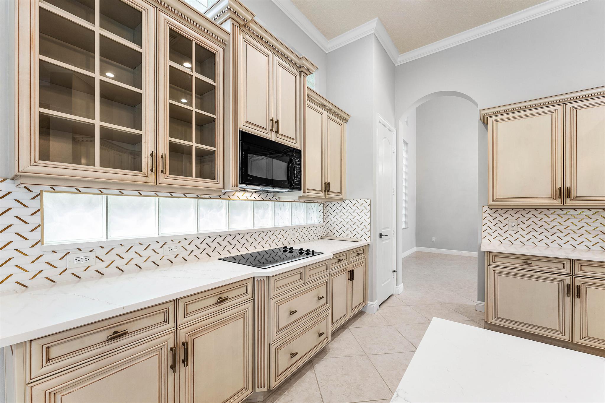 Mizner Country Club - Residential