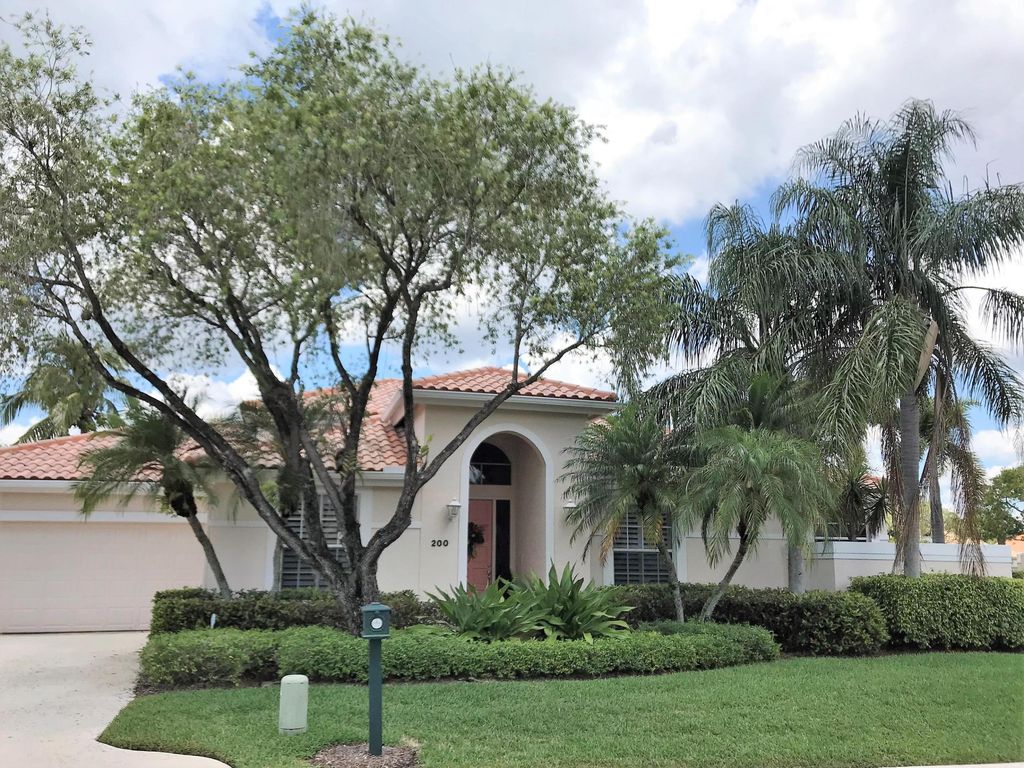 Photo of 200 Eagleton Estates Boulevard, Palm Beach Gardens, FL 33418 (MLS # B26032532)