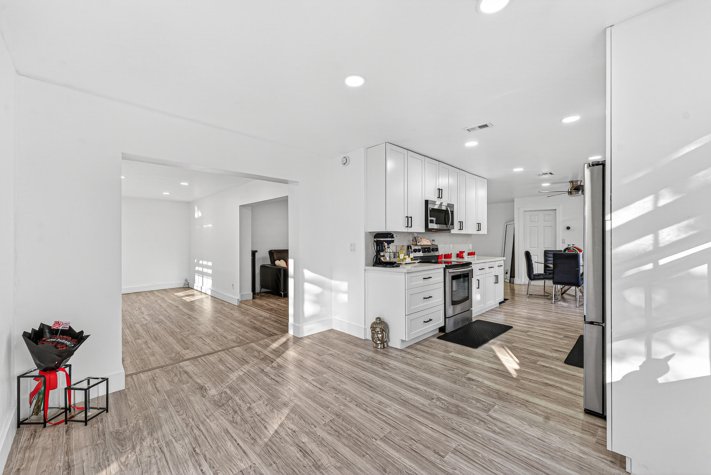 KIMBERLY VILLAGE SECTION THREE - Residential