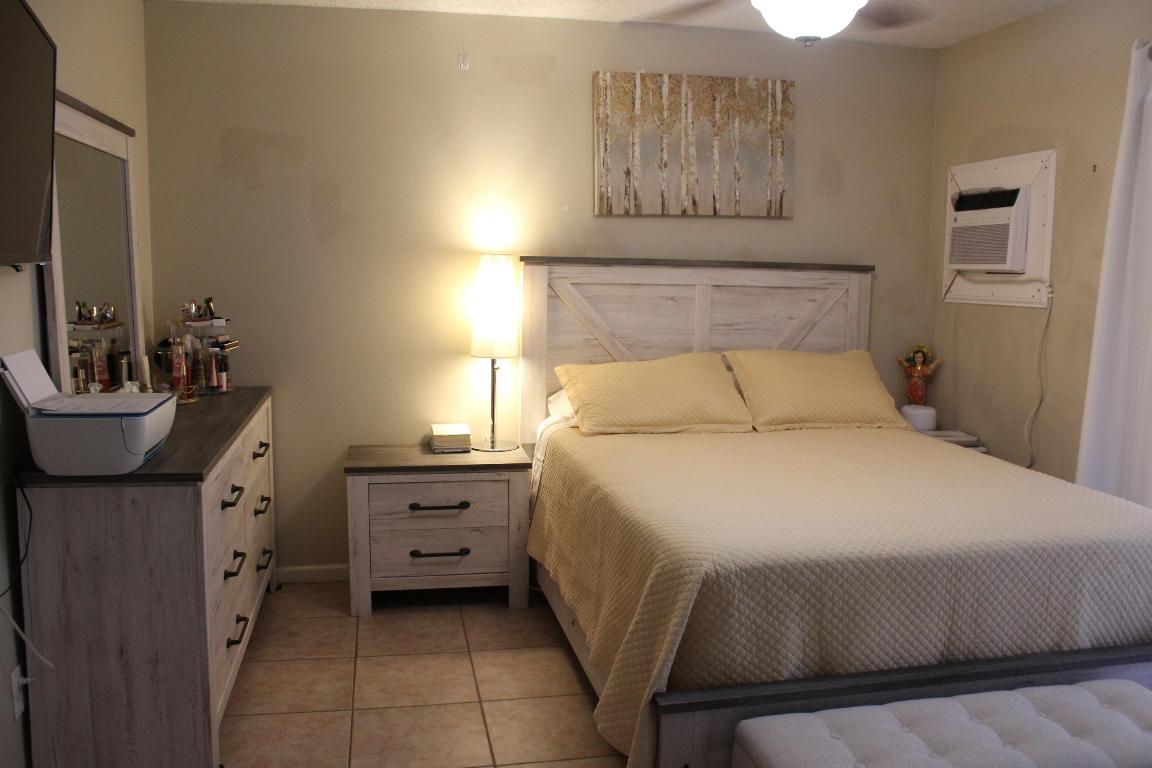 Century Village Northampton - Residential