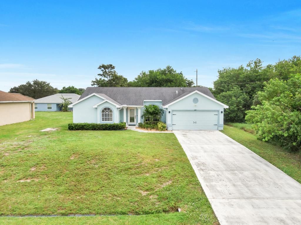 Photo of 4279 SW Jared Street, Port Saint Lucie, FL 34953 (MLS # R11138292)