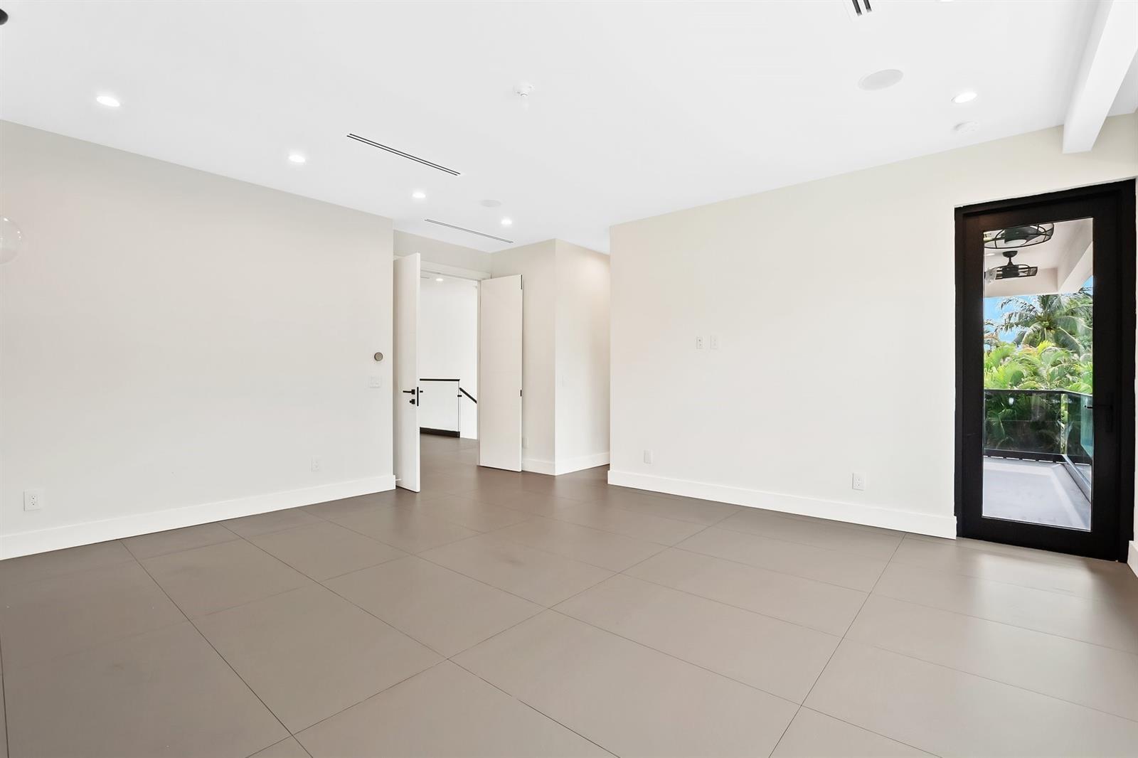 VICTORIA PARK - Residential