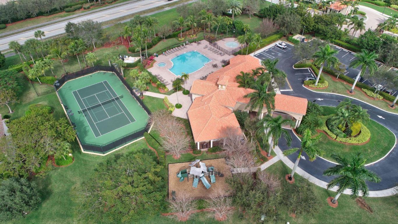 Oakmont Estates - Residential