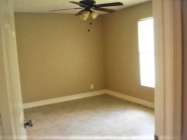 PARK AT WINDWOOD CONDO - Residential Lease