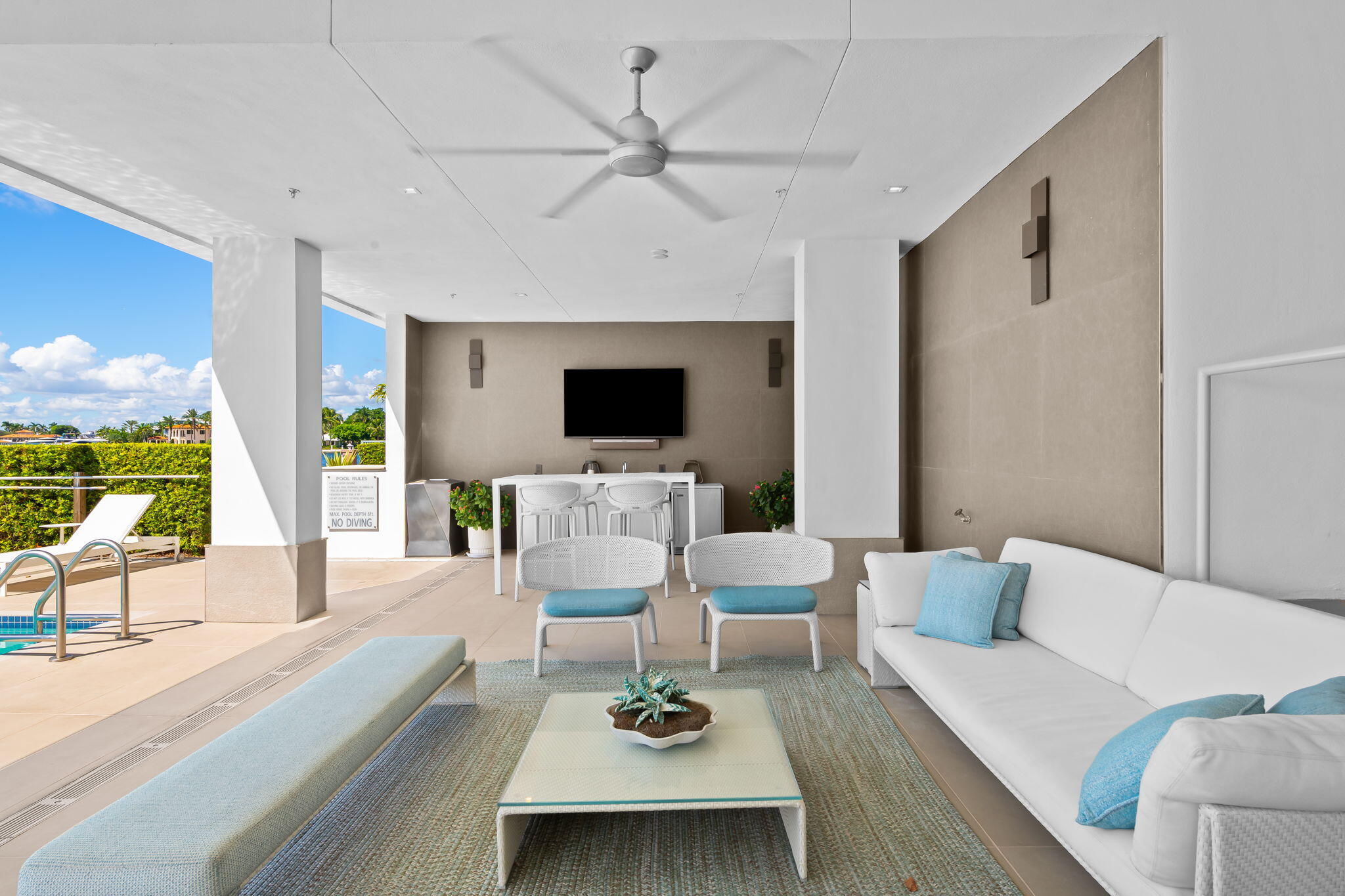 ADAGIO FORT LAUDERDALE BEACH - Residential