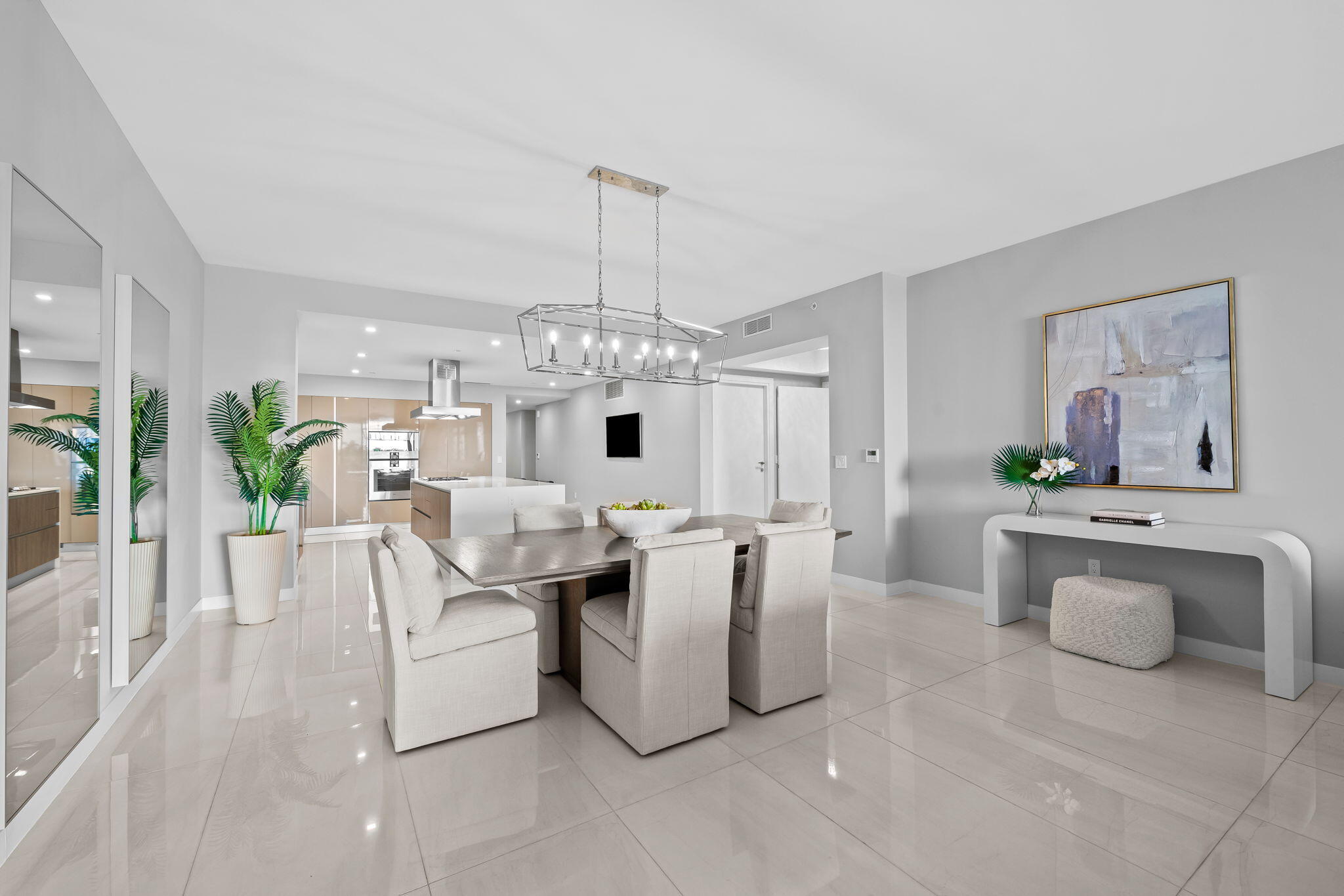 ADAGIO FORT LAUDERDALE BEACH - Residential