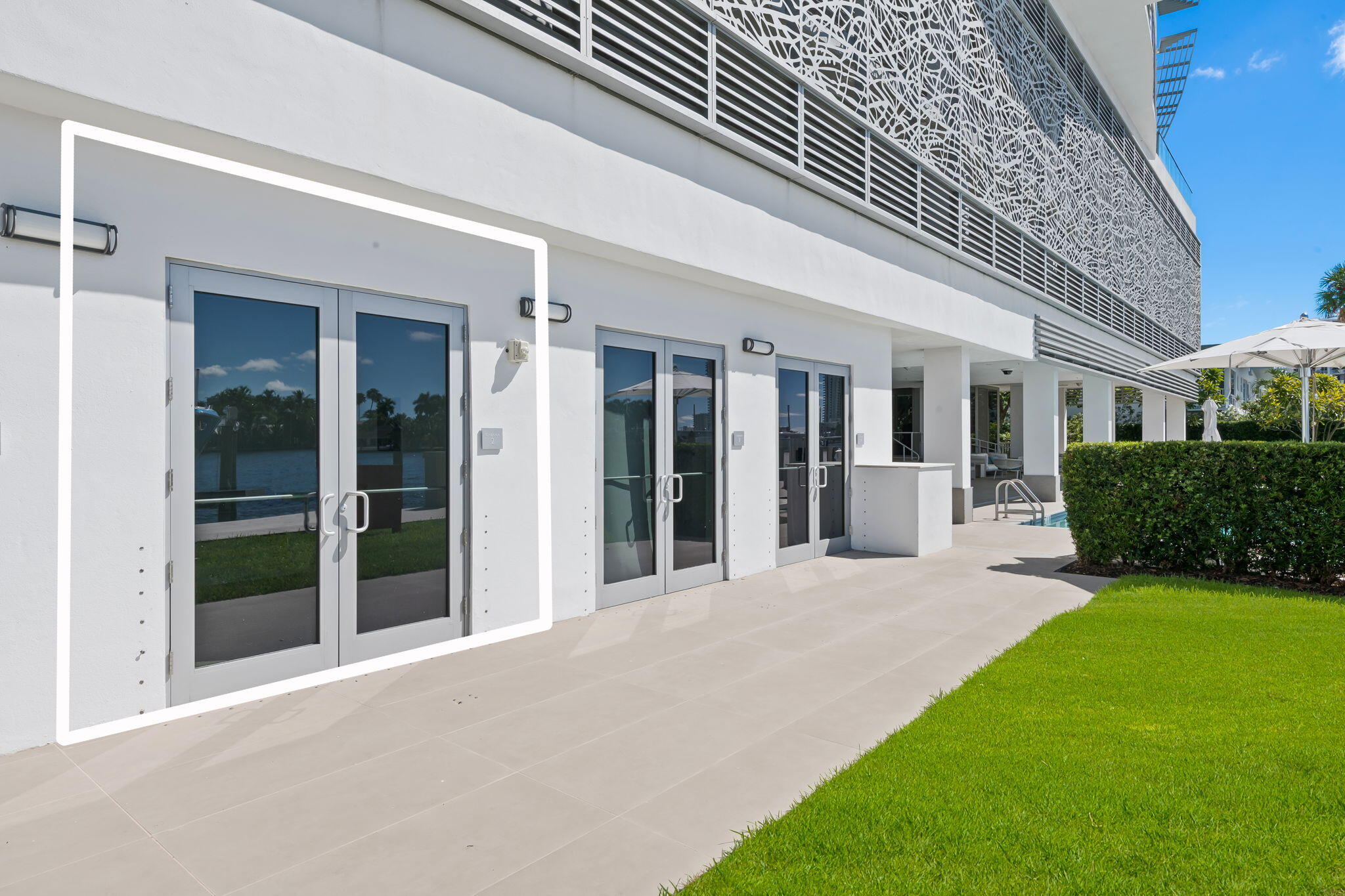 ADAGIO FORT LAUDERDALE BEACH - Residential