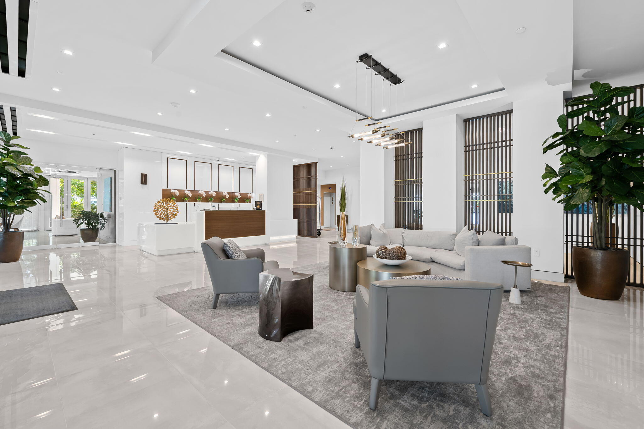 ADAGIO FORT LAUDERDALE BEACH - Residential