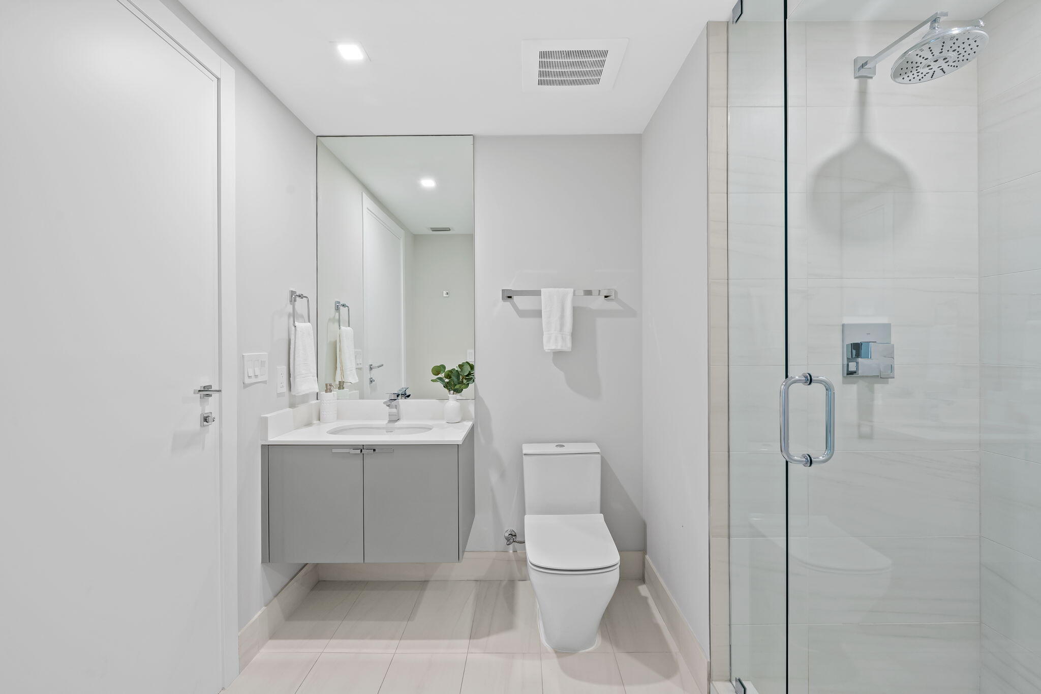 ADAGIO FORT LAUDERDALE BEACH - Residential