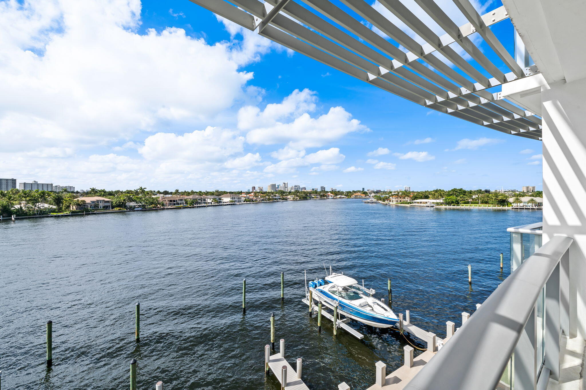 ADAGIO FORT LAUDERDALE BEACH - Residential