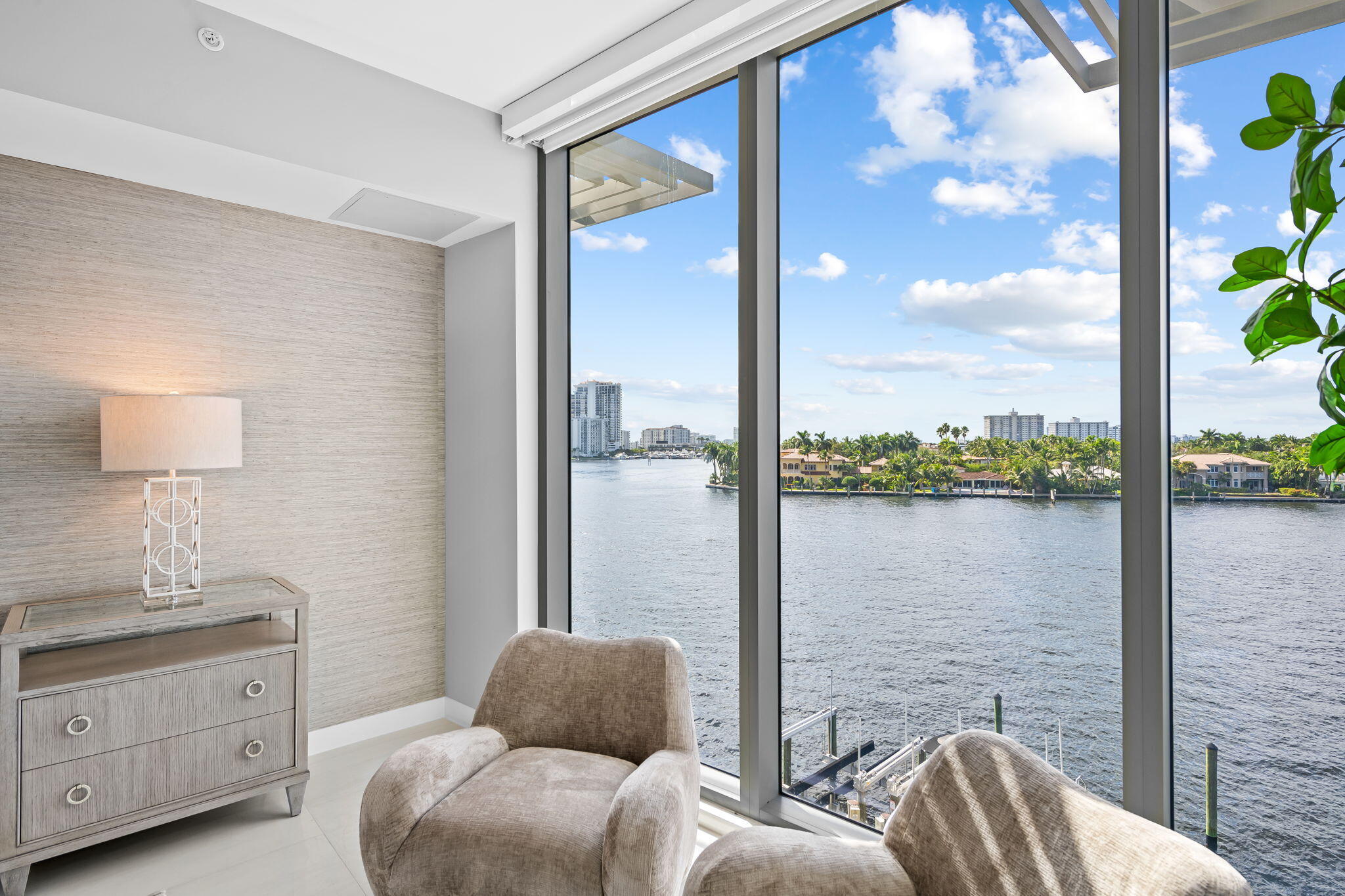 ADAGIO FORT LAUDERDALE BEACH - Residential