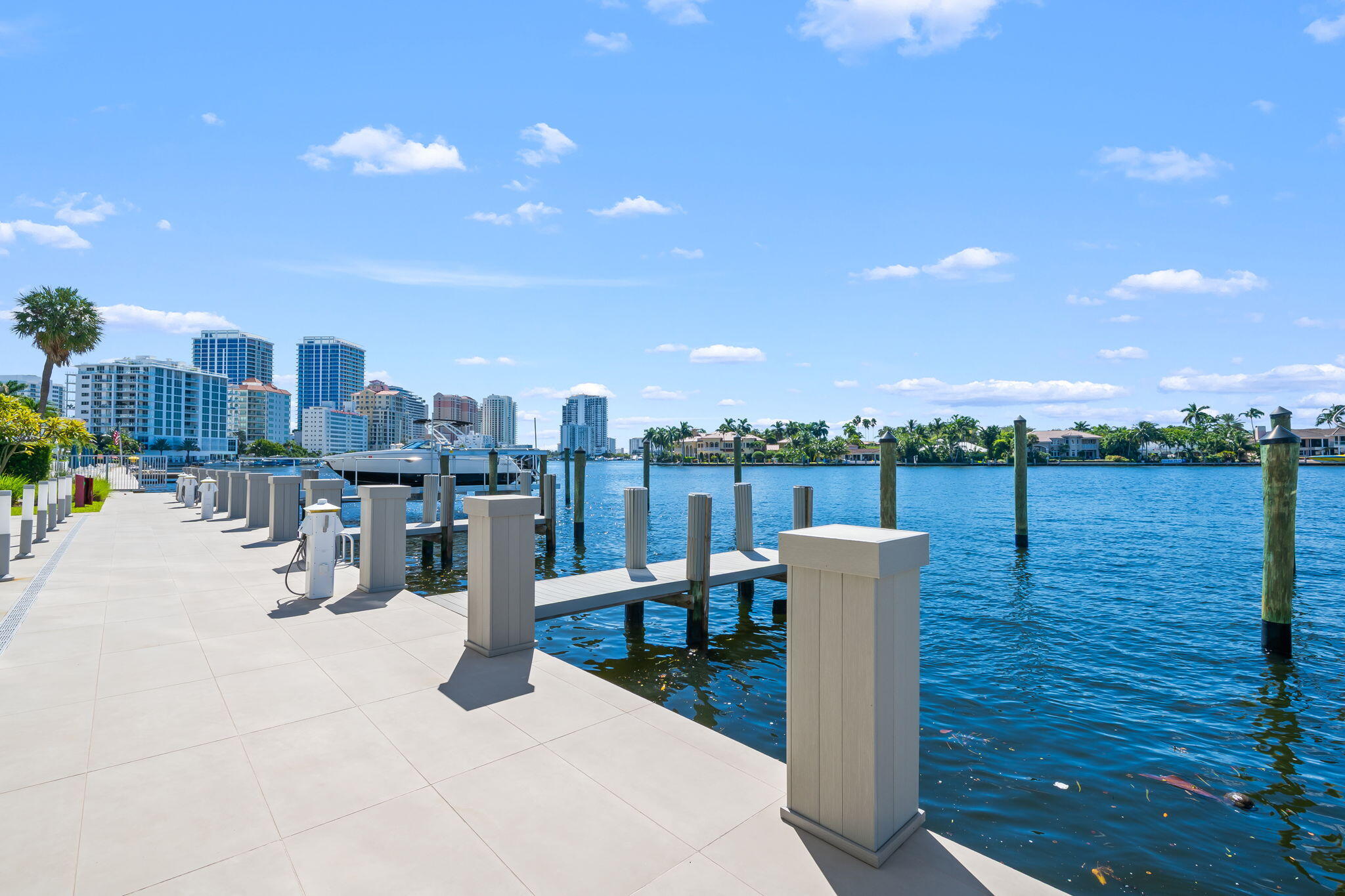 ADAGIO FORT LAUDERDALE BEACH - Residential