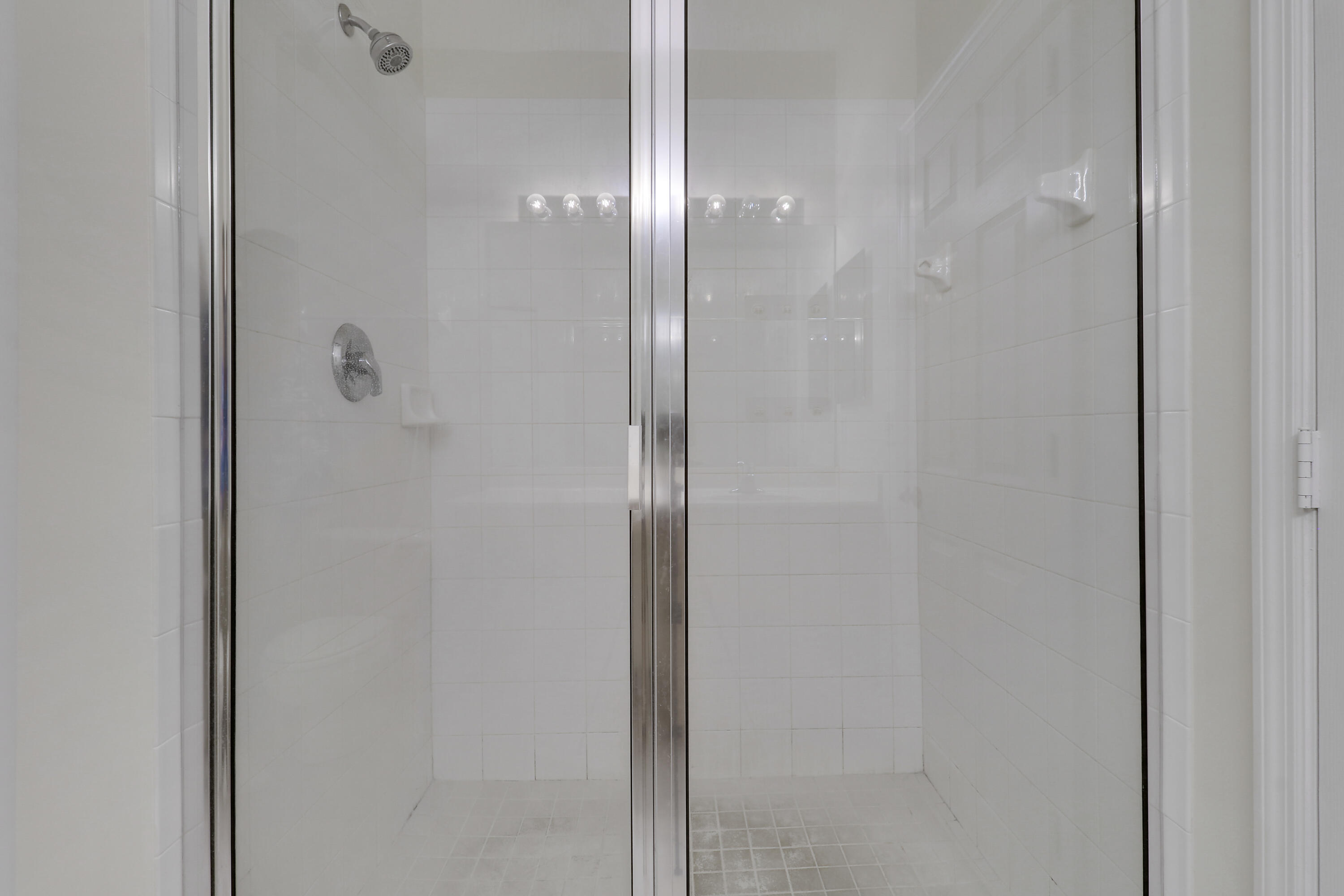 TEQUESTA TRACE CONDO - Residential Lease