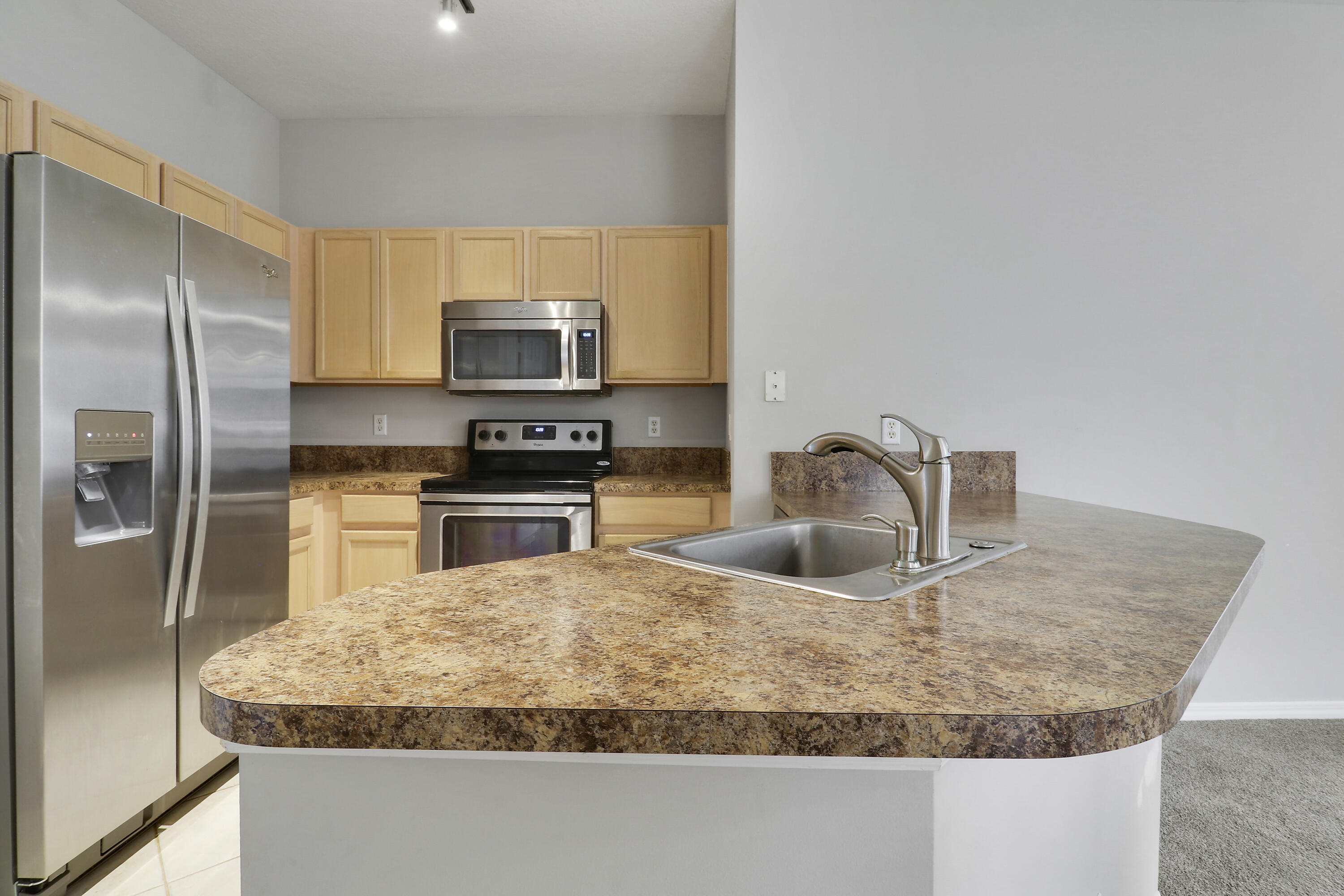 TEQUESTA TRACE CONDO - Residential Lease