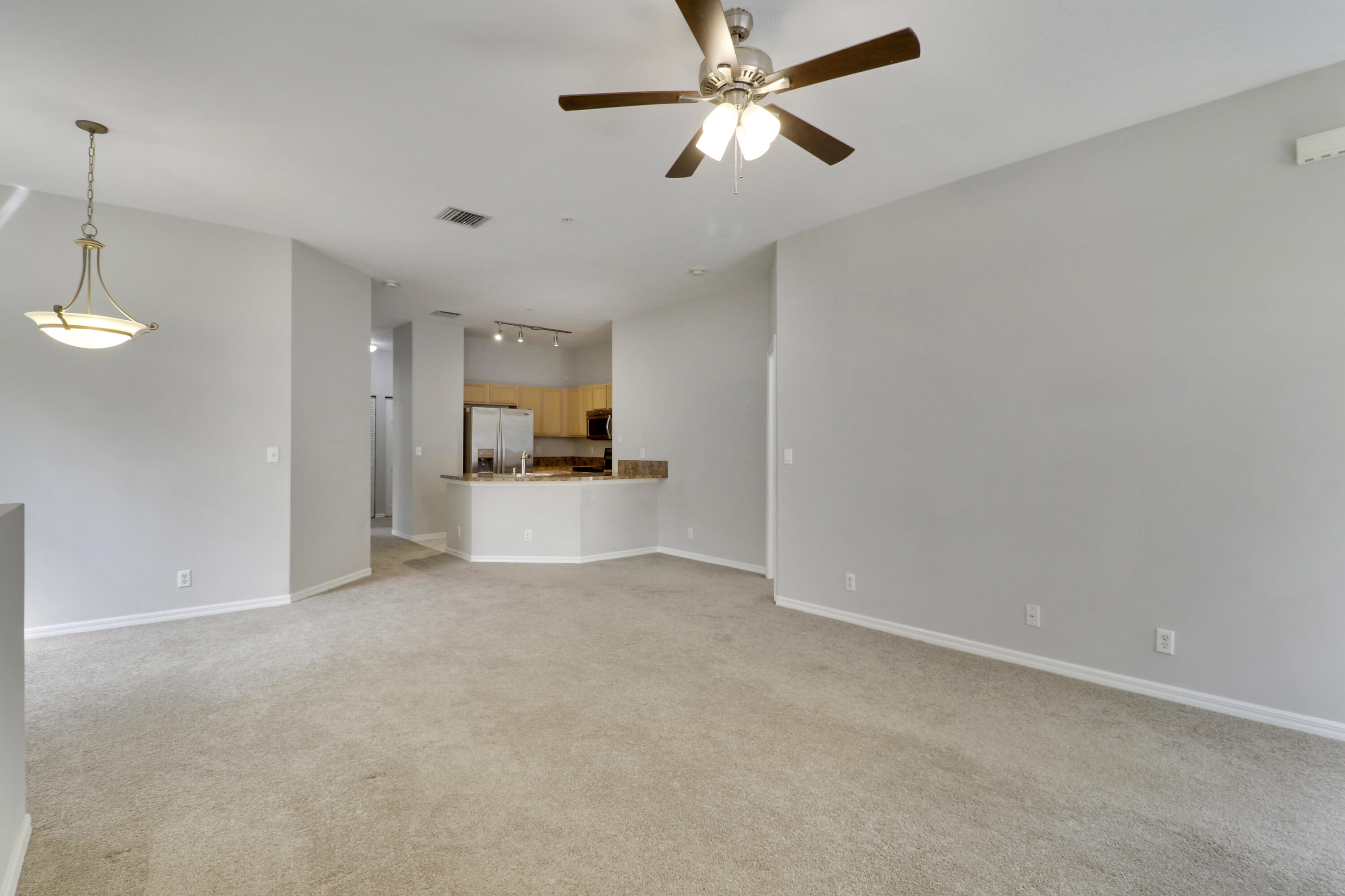 TEQUESTA TRACE CONDO - Residential Lease