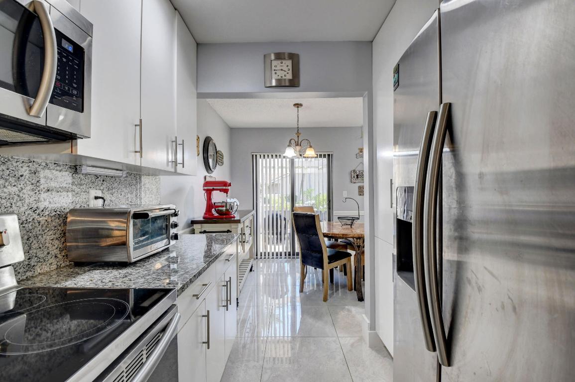 TIBURON II PH II - Residential