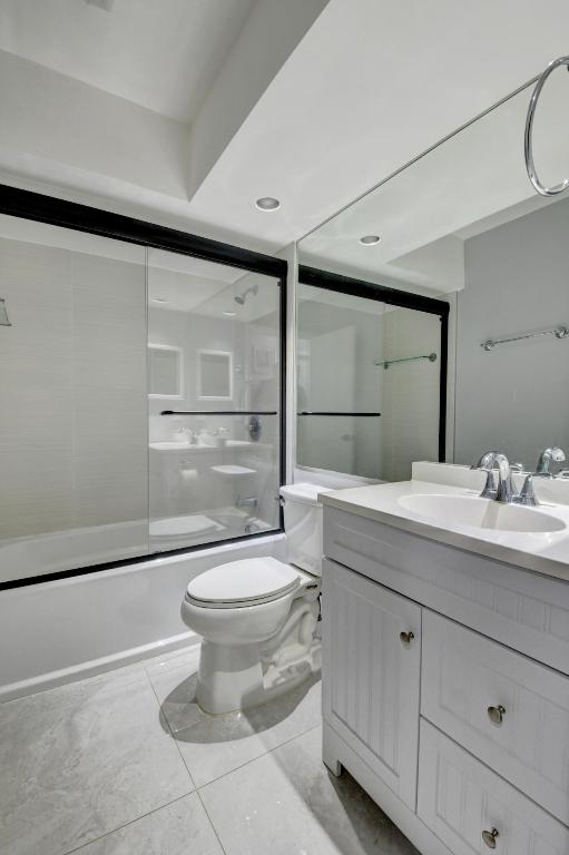 TIBURON II PH II - Residential